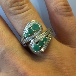 Emerald and white sapphire sterling silver size7